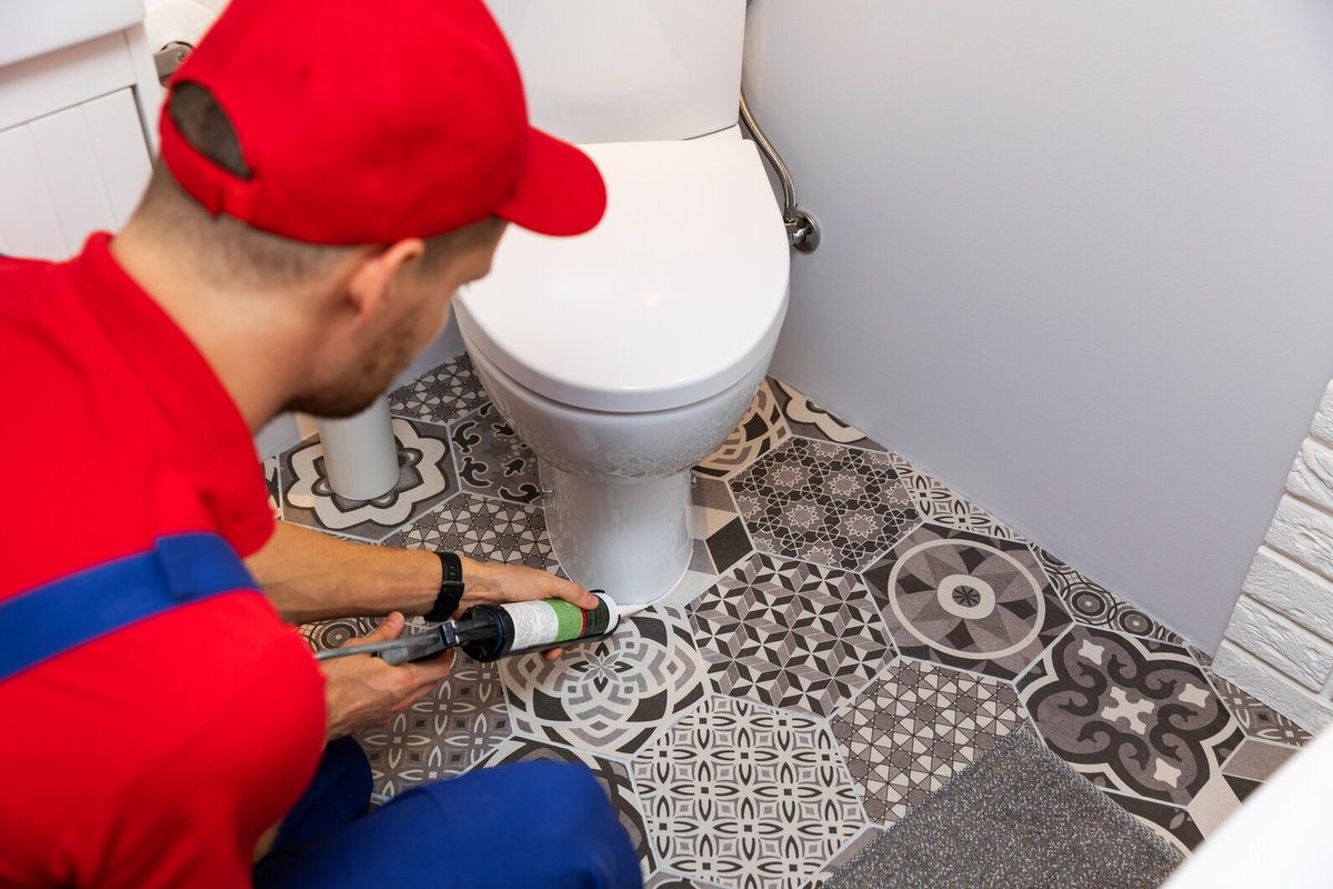 Photo of How Much do Plumbers Charge to Unclog a Toilet?